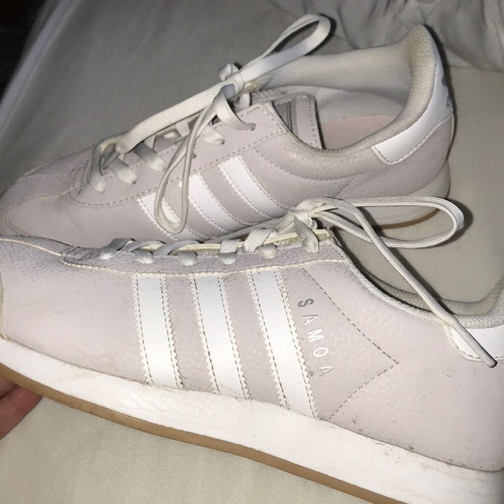 Adidas Samoa sneakers